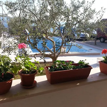 House With A Swimming Pool Bol, Brac - 11016 Vakantiehuis *